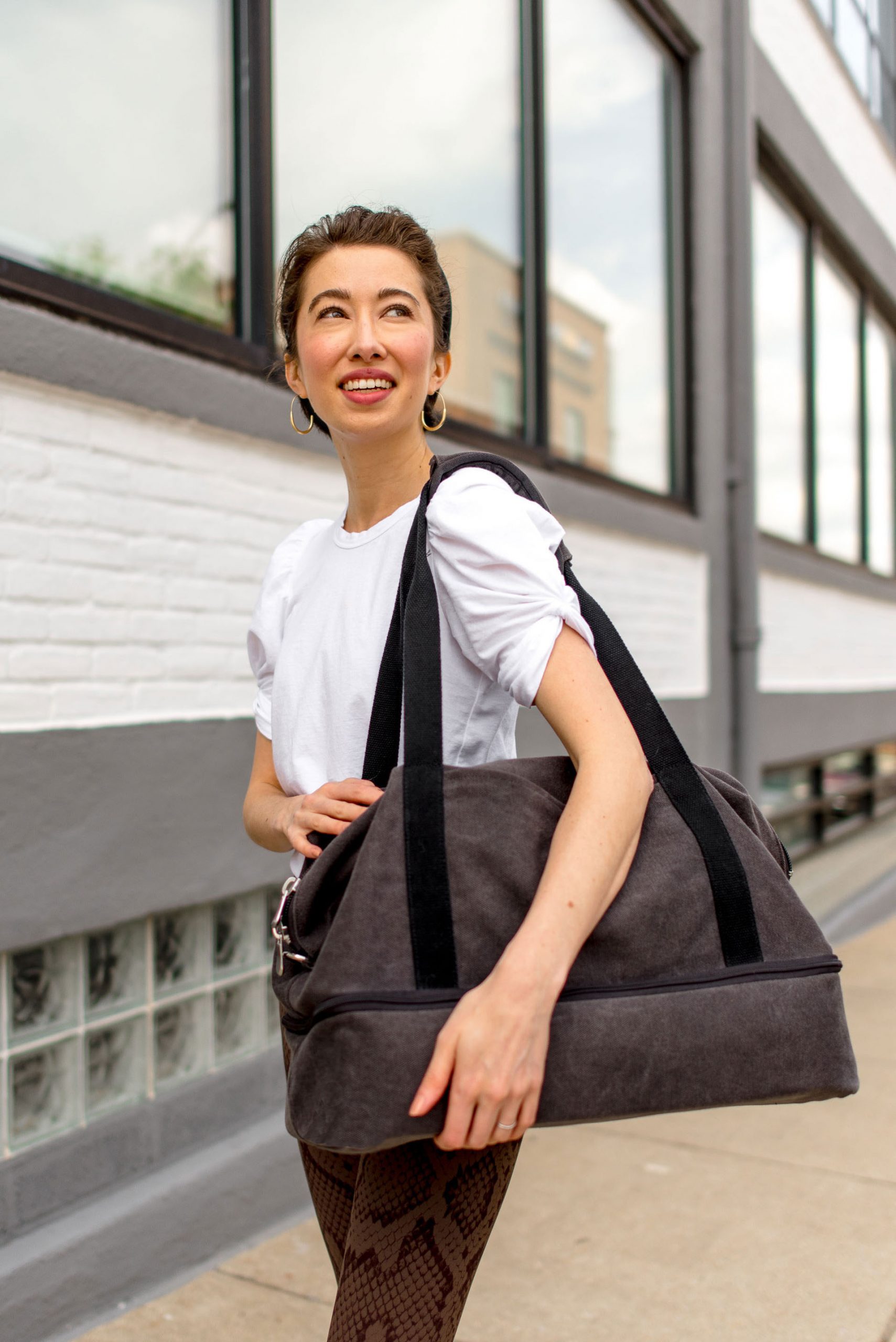 3 Bestselling Lo and Sons Bags for Organized People - the primpy sheep